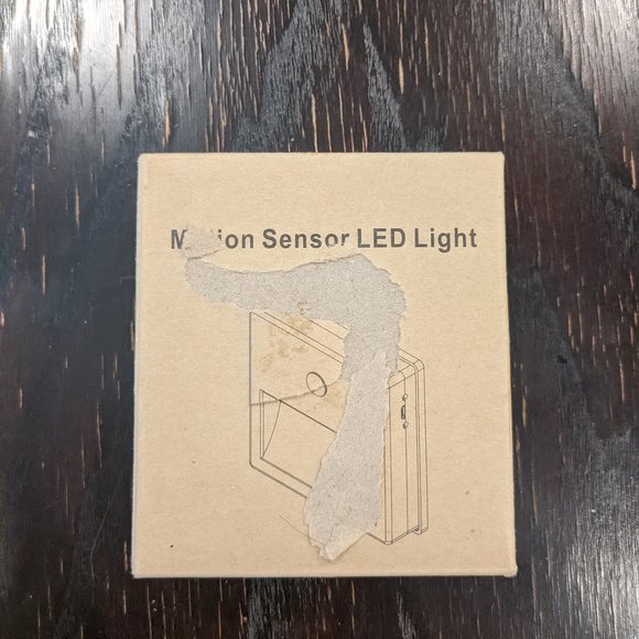 3 Motion Sensor Lights - Picture 2 of 4